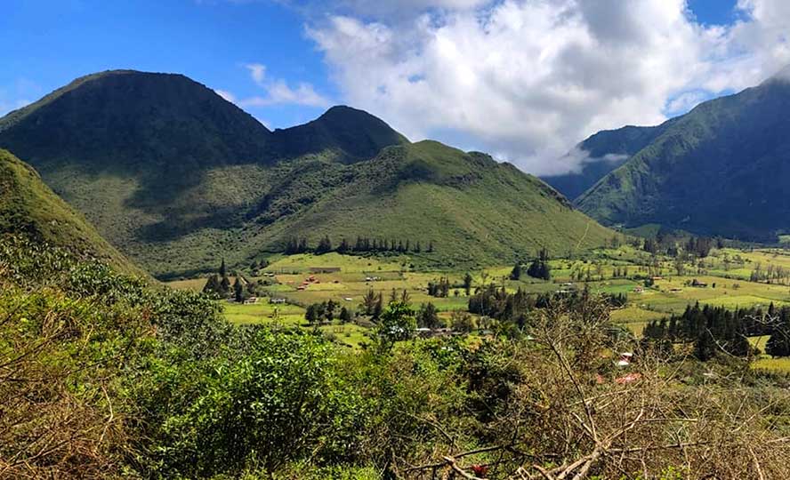 AVENTURA Senderismo, Cabalgata y CAMPING DENTRO DEL VOLCÁN PULULAHUA 2 DIAS UNA NOCHE